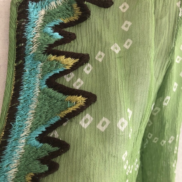 BCBGMAXAZRIA Boho V- Neck Green Long Sleeve Top S - Picture 4 of 8